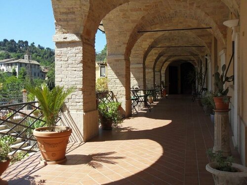 Гостиница Antico Borgo Piceno в Асколи-Пичено
