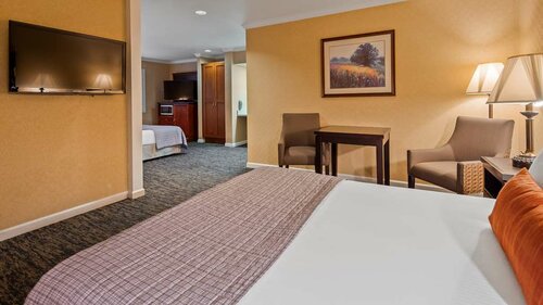 Гостиница Best Western Plus Humboldt Bay Inn в Юрике