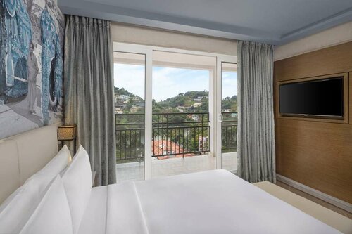 Гостиница Radisson Hotel Kandy в Канди