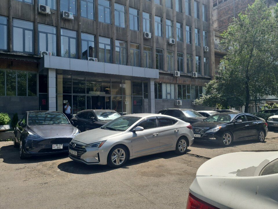 Payment terminal Telcell, Yerevan, photo