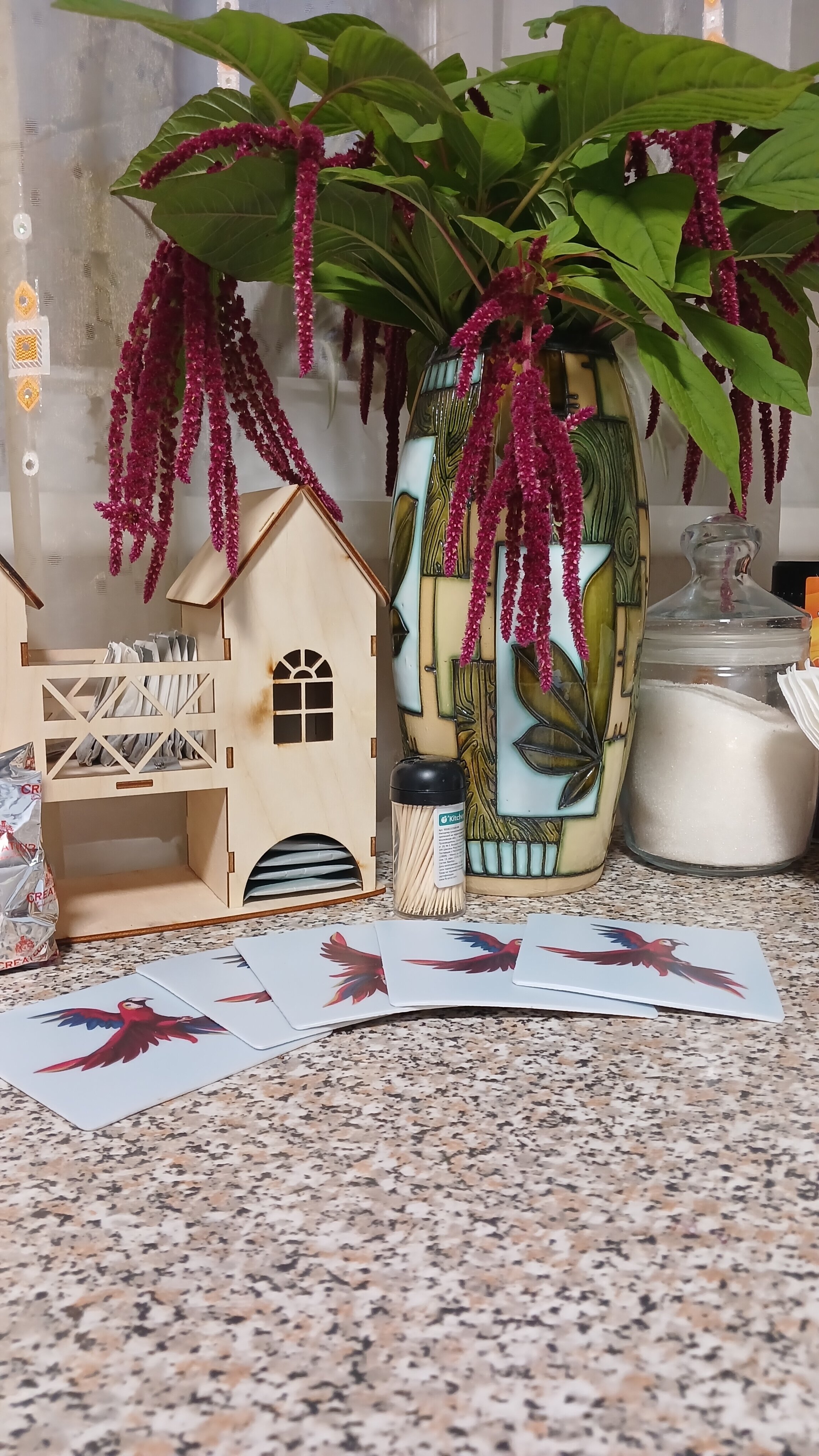 Фото Белый попугай