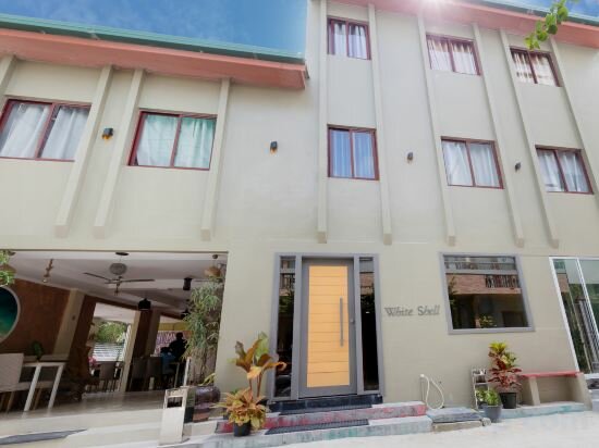 Фото Whiteshell Island Hotel & SPA