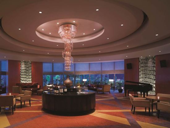 Фото New Coast Hotel Manila