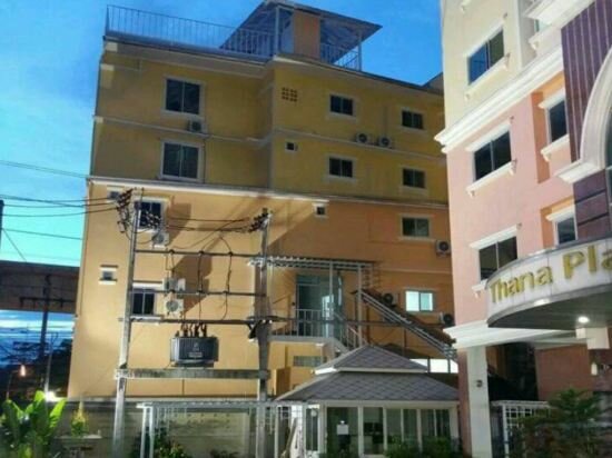 Hotel Thana Place Charunsanithwong, Bangkok, photo