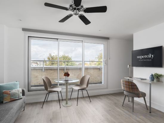 Фото Q Square by Supercity Aparthotels