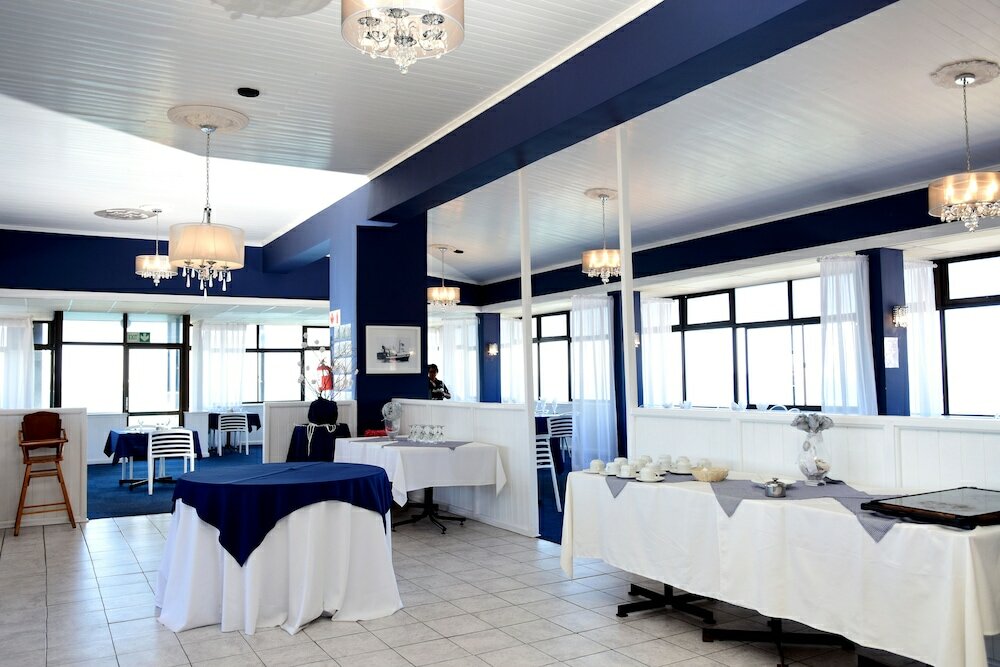 Фото Hoedjiesbaai Hotel