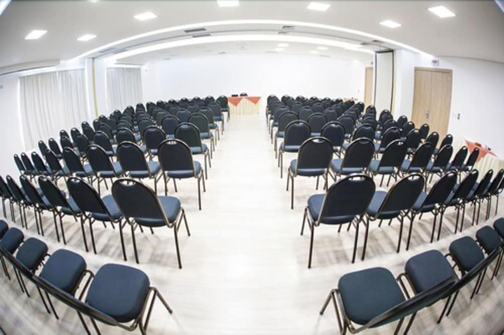 Фото Mogano Business Hotel