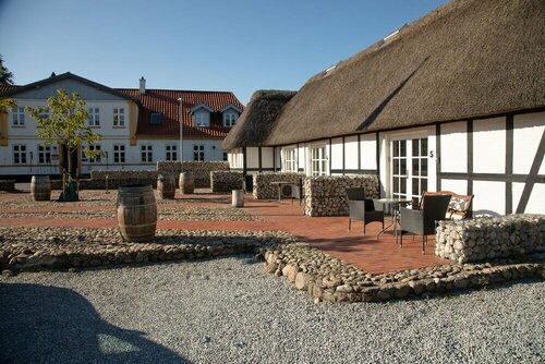 Гостиница Fladbro Kro в Центральной Ютландии