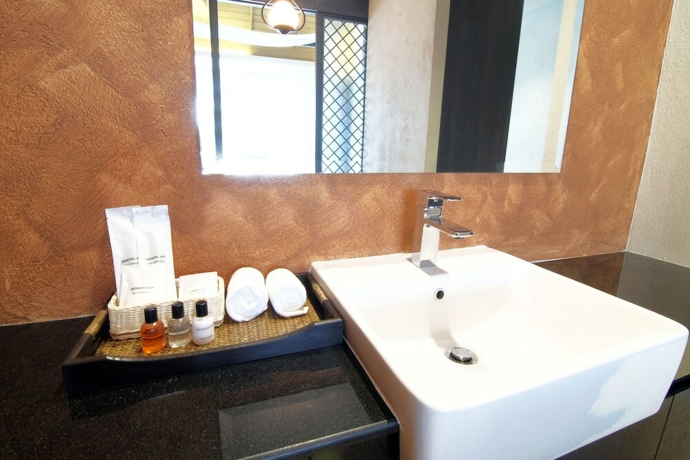 Фото Tapae Gate Villa