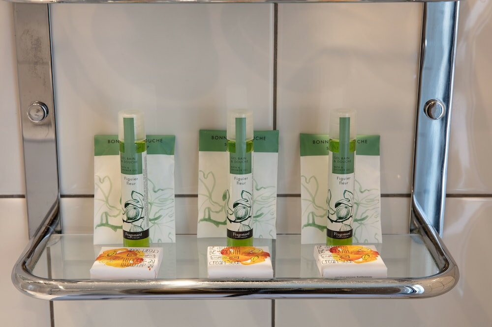 Фото Hôtel des Nations Saint Germain