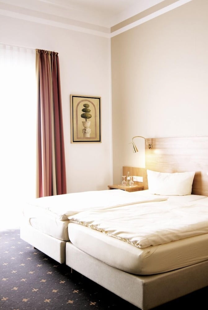 Фото Hotel Tiek Superior