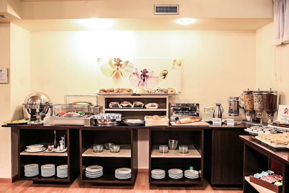 Фото Hotel Sisto V