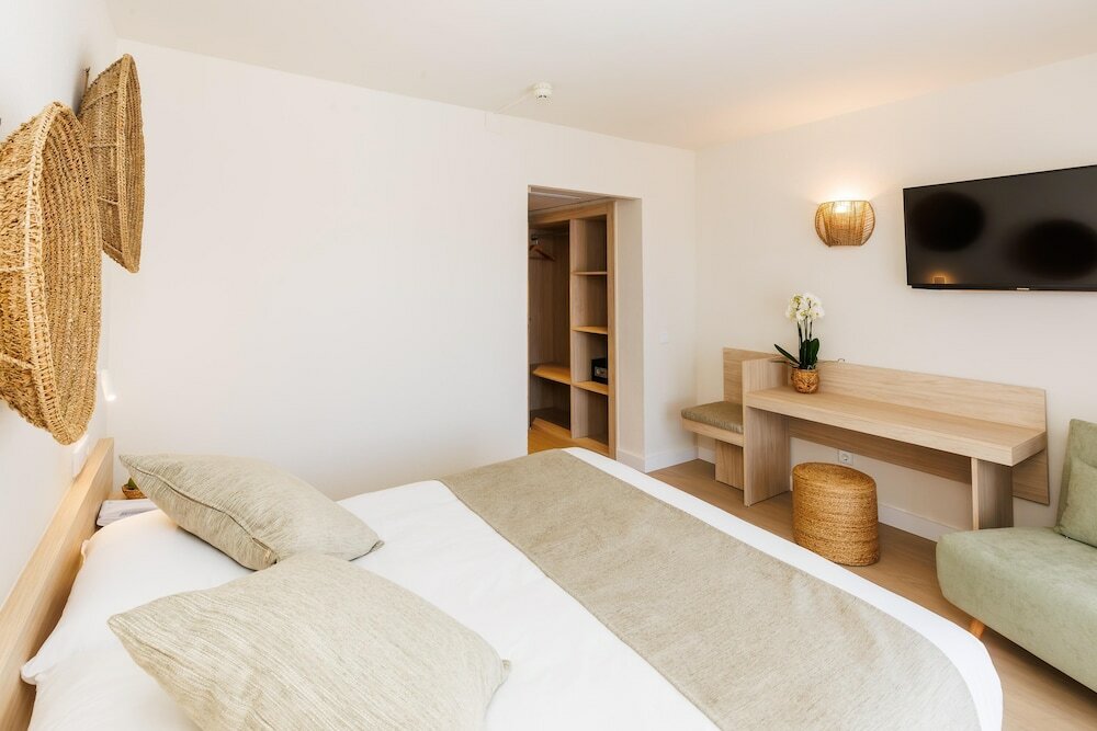 Фото Hotel Alondra