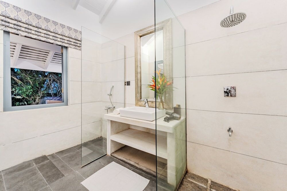 Фото Small House Boutique Guest House