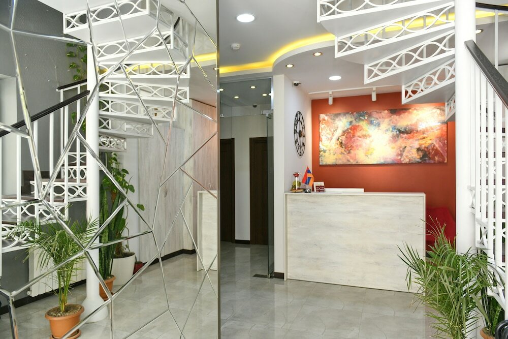 Фото Yerevan Boutique Hotel