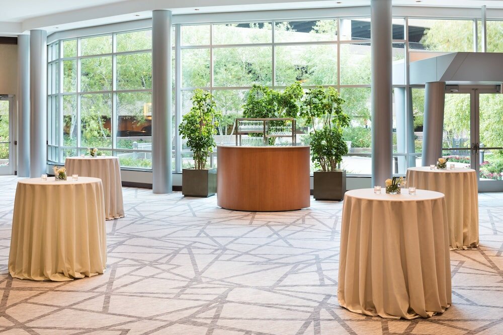 Фото The Westin Edina Galleria