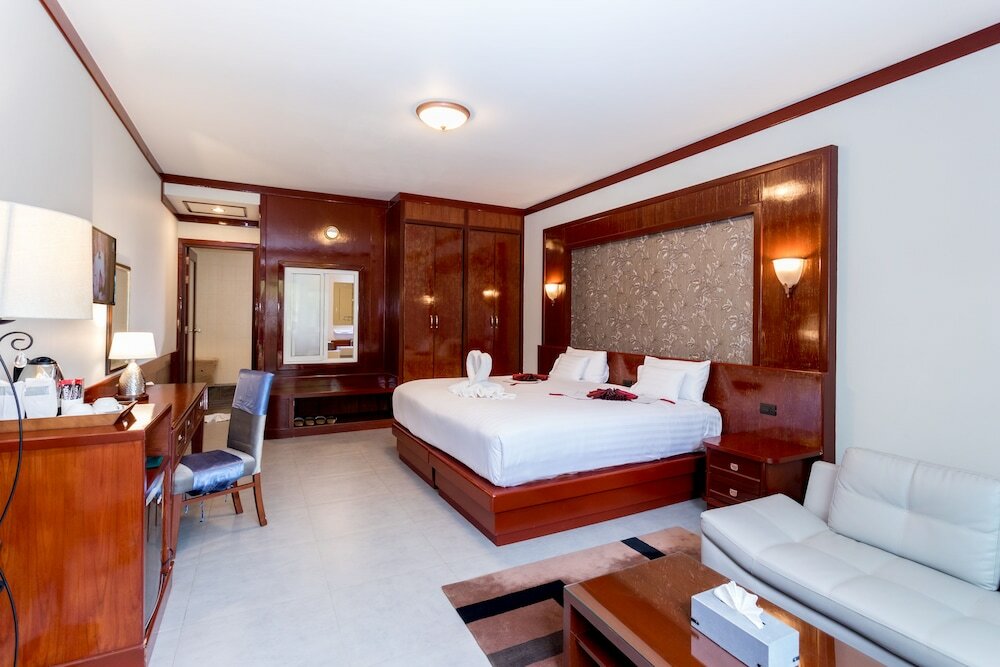 Фото Erawan Hotel