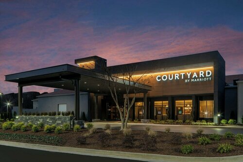 Гостиница Courtyard by Marriott Memphis Airport в Мемфисе
