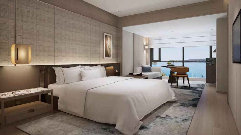 Фото DoubleTree by Hilton Weihai