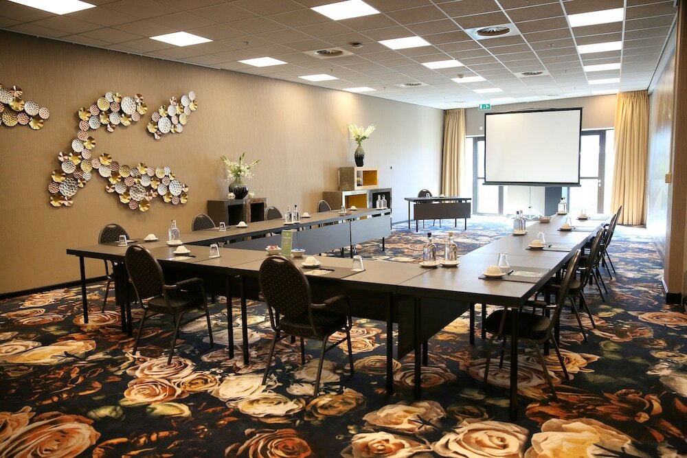 Фото Van der Valk Hotel Rotterdam - Blijdorp