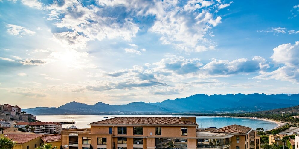 Фото Hotel Mariana