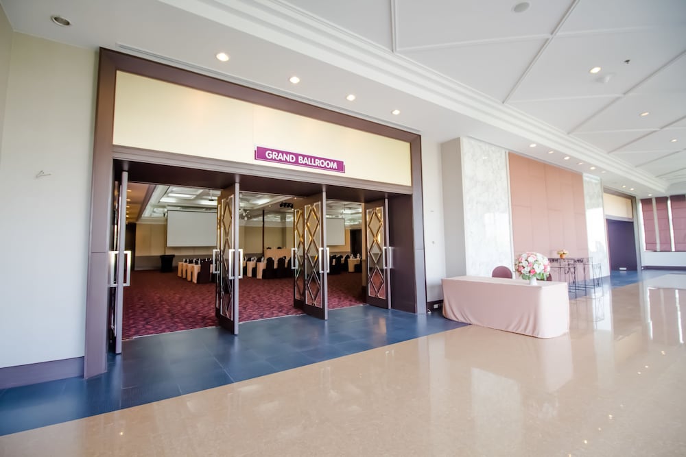 Фото Fortune Hotel Korat