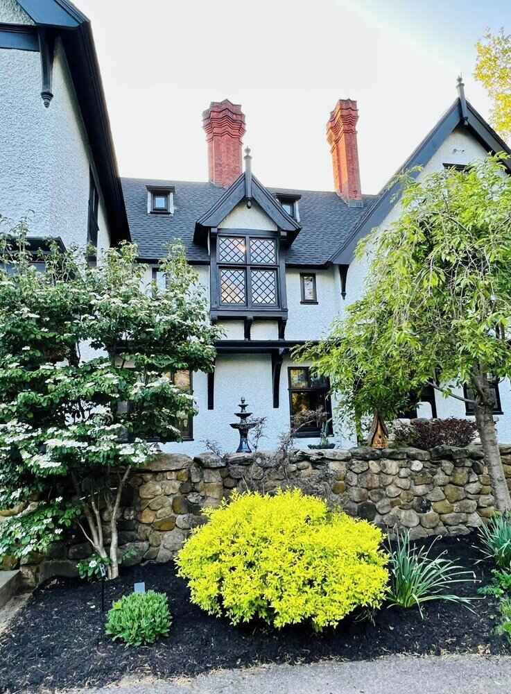 Фото Manor House Inn