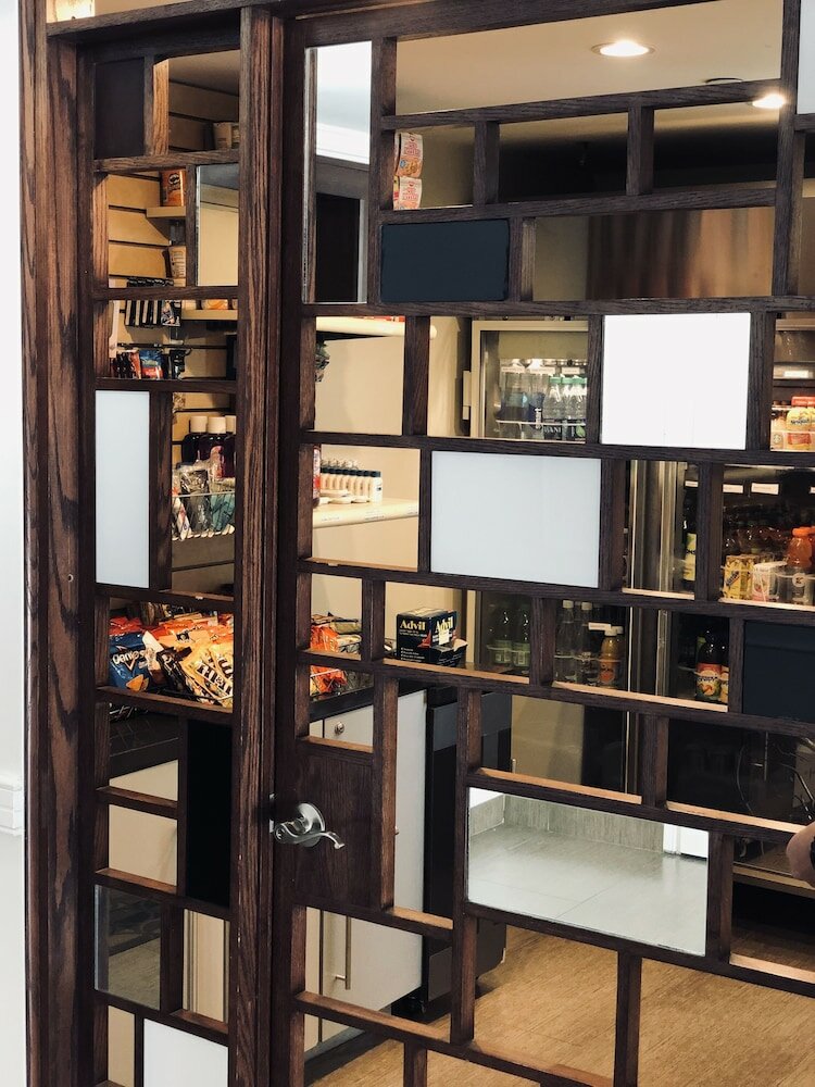 Фото Ramada by Wyndham Staten Island