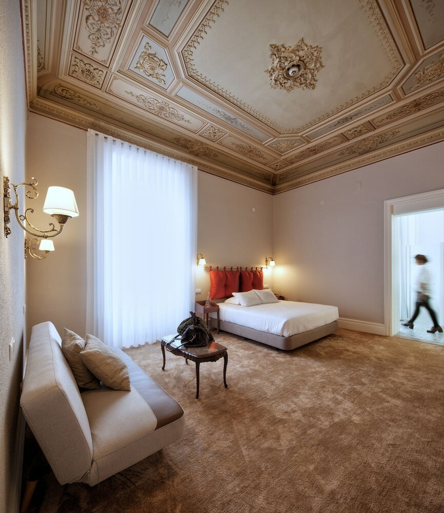 Фото The Rex Hotel