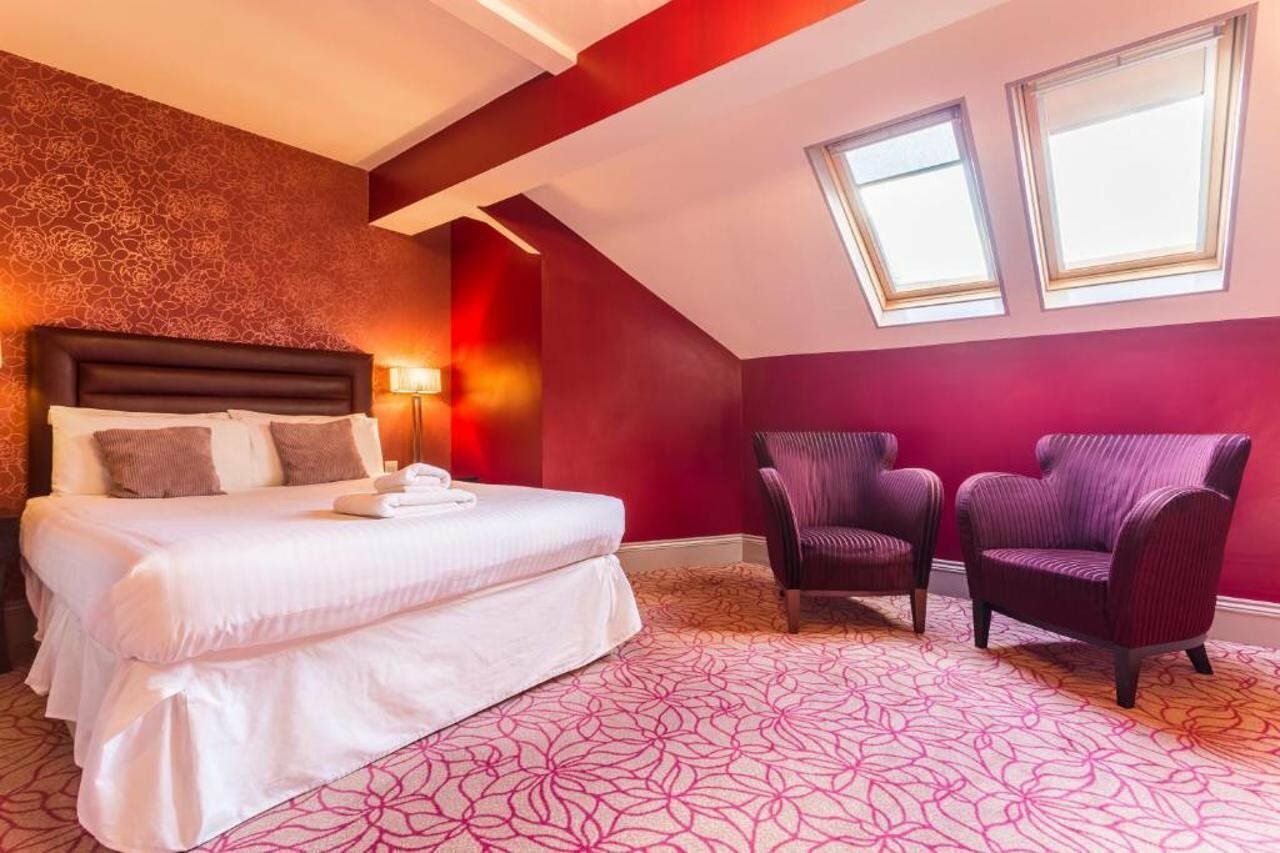 Фото Gardens Hotel