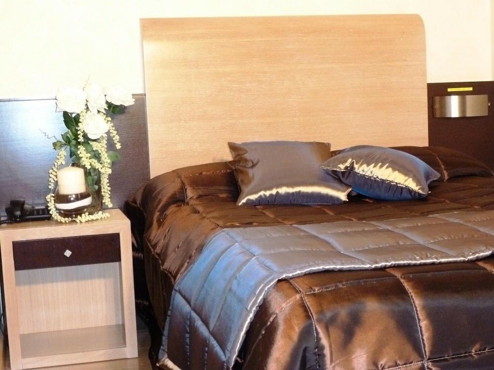 Фото EH Suites Rome Airport