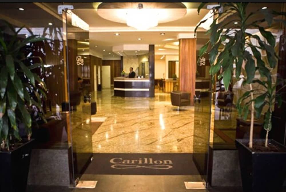 Фото Hotel Carillon