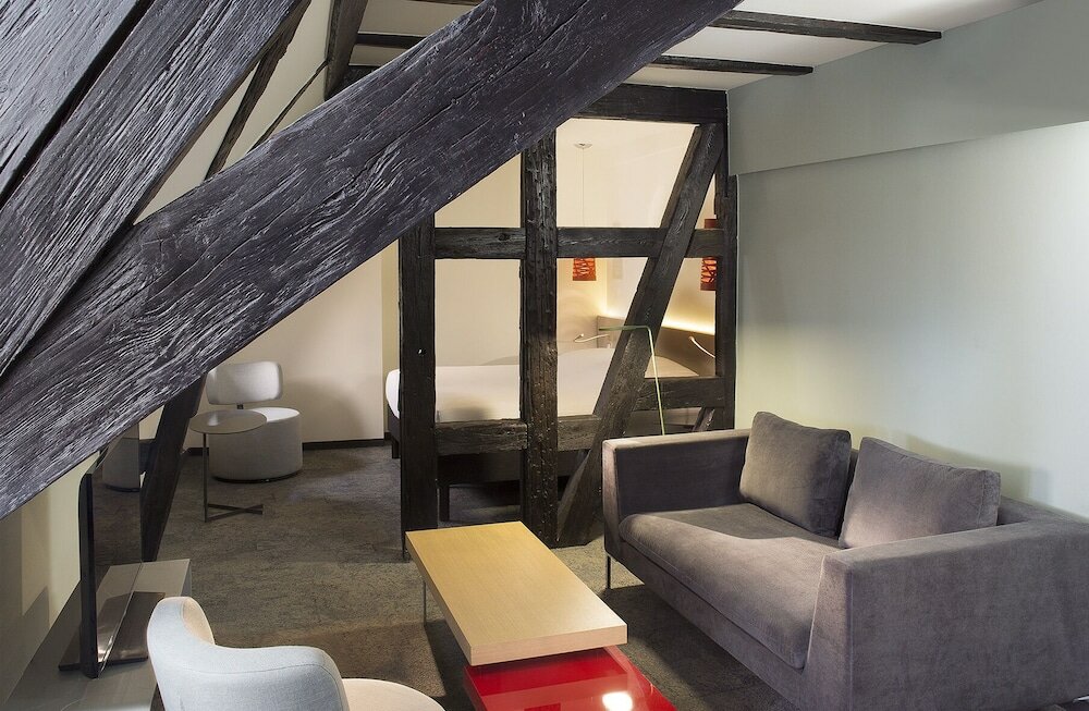 Фото Hôtel Le Colombier