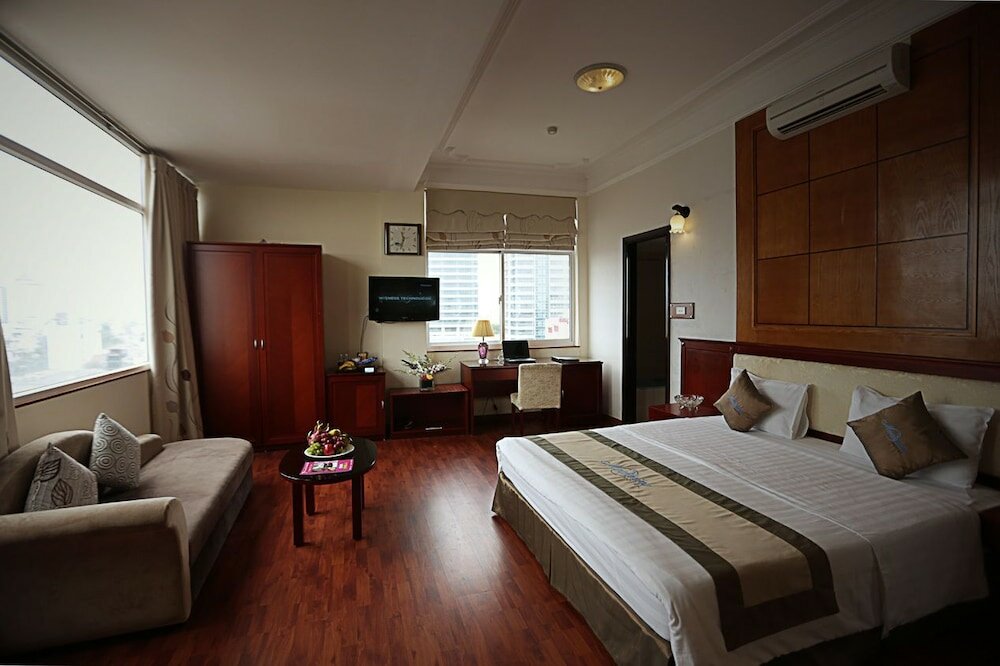 Фото Moon View Hotel