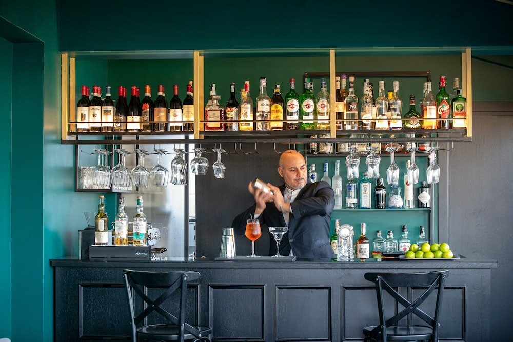 Фото Отель The Guardian