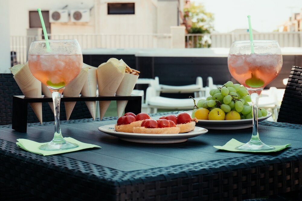 Фото Hotel Accord Le Rose