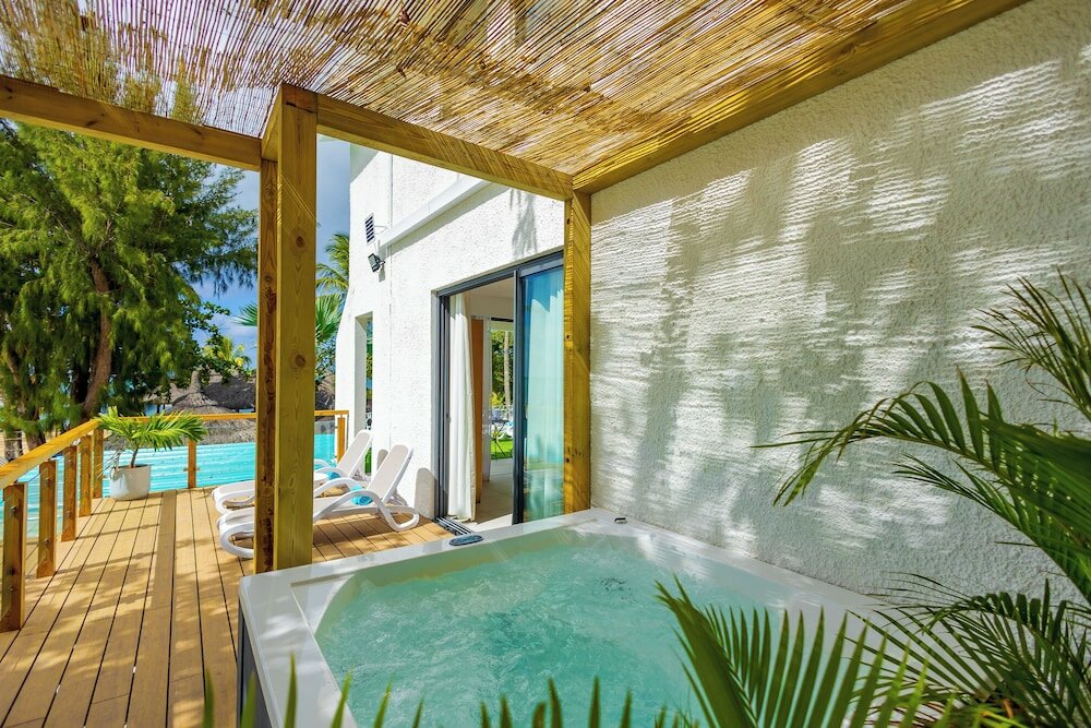 Фото Coral Azur Beach Resort