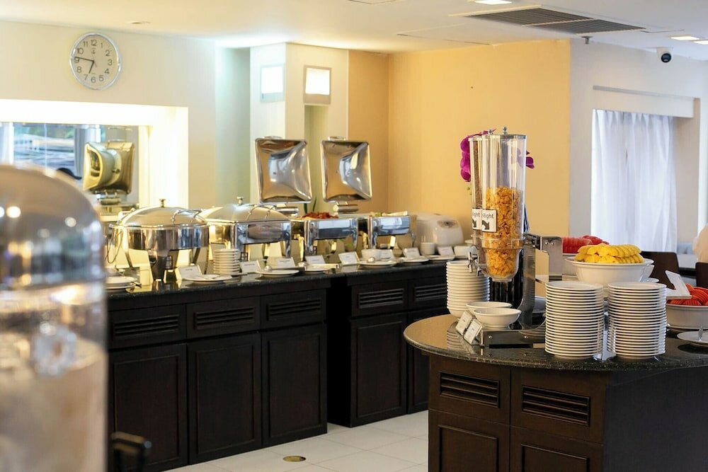 Фото At Ease Saladaeng by AETAS