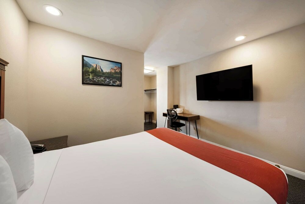 Фото Rodeway Inn