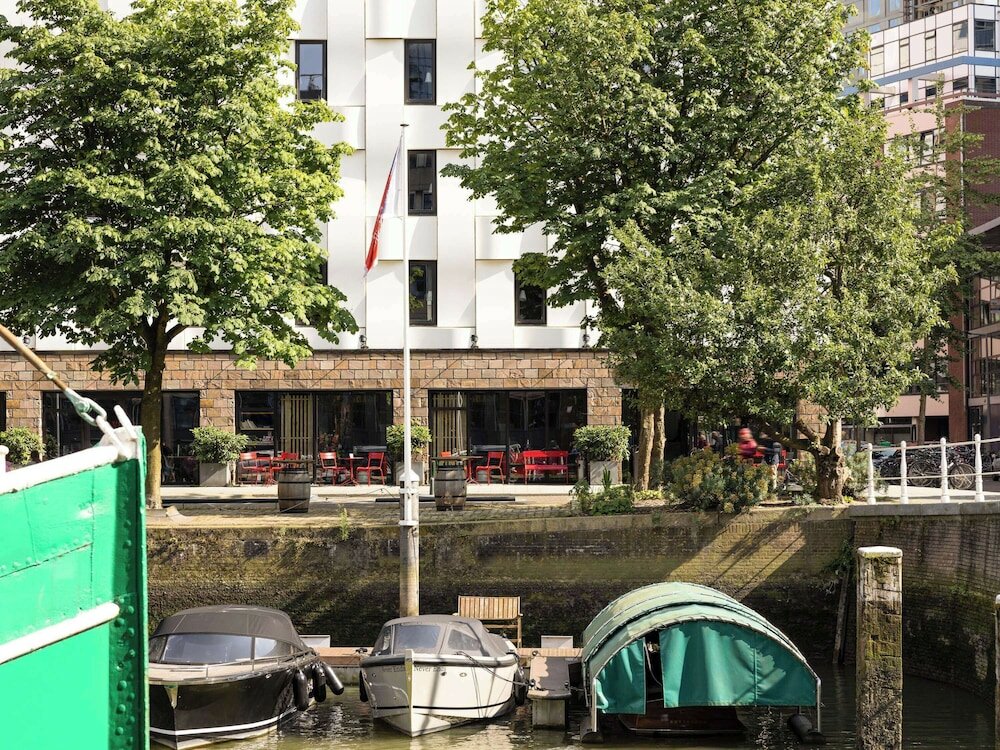 Фото Ibis Rotterdam City Centre
