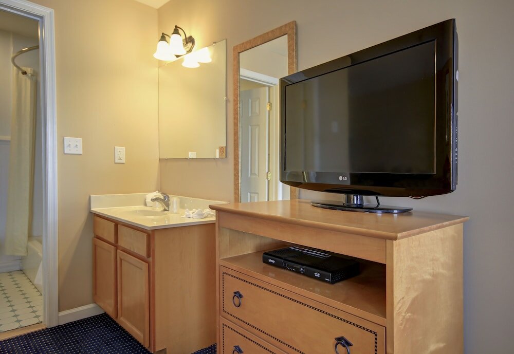 Фото Ambassador Inn