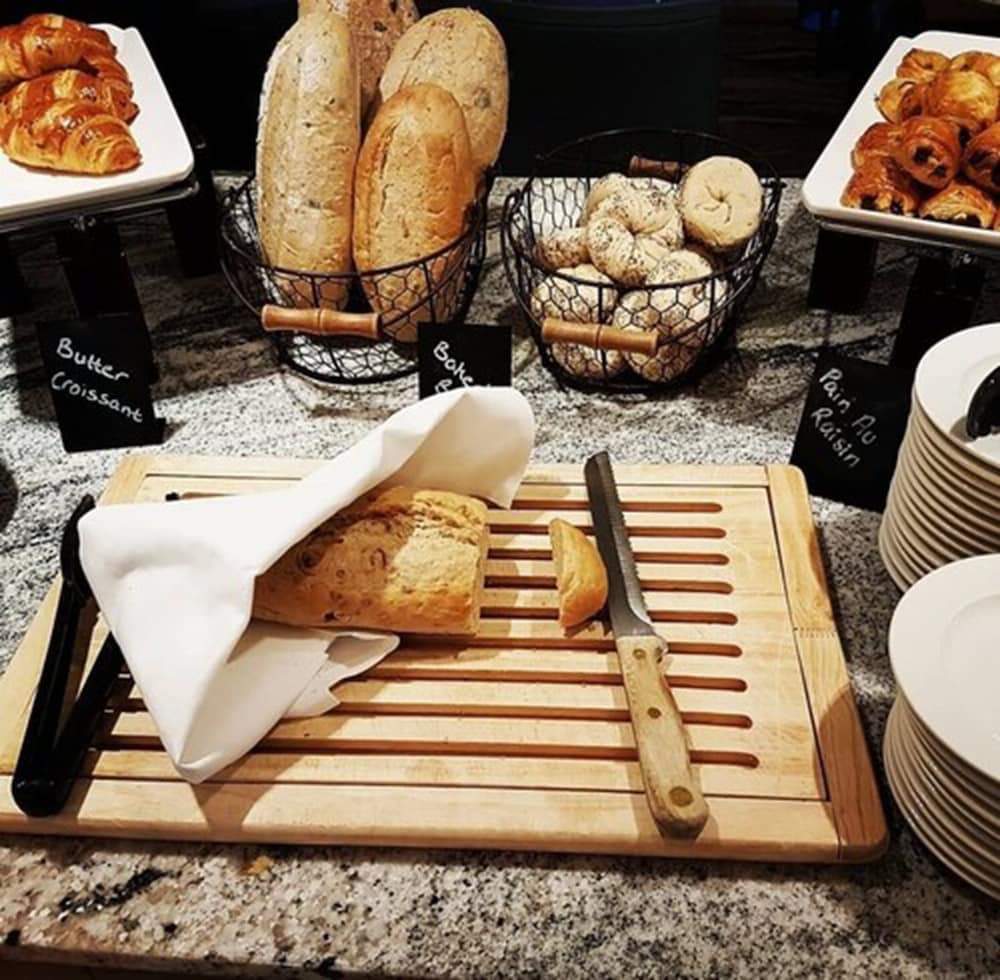 Фото The View Hotel