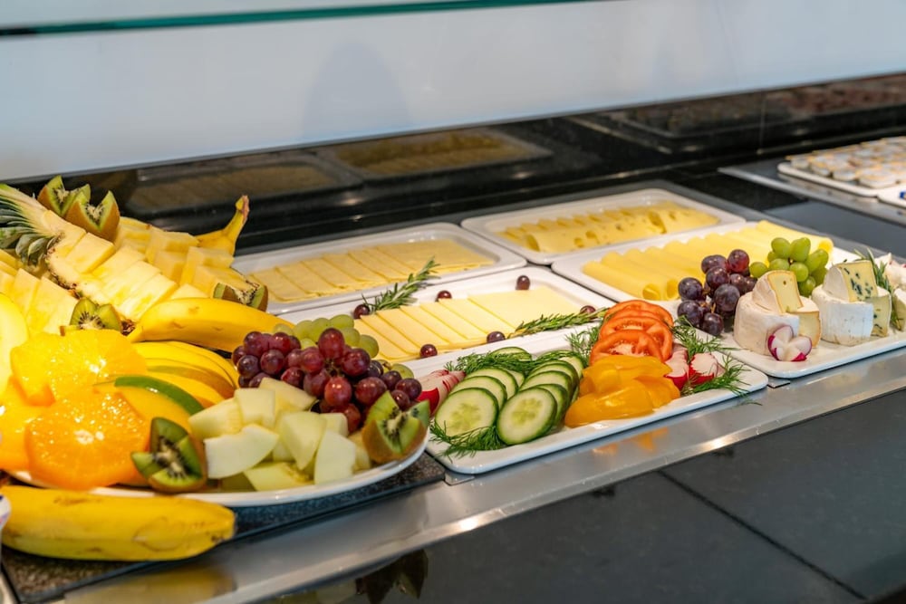 Фото Hotel Amper