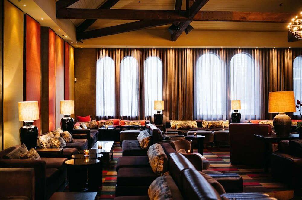 Фото Establishment Hotel