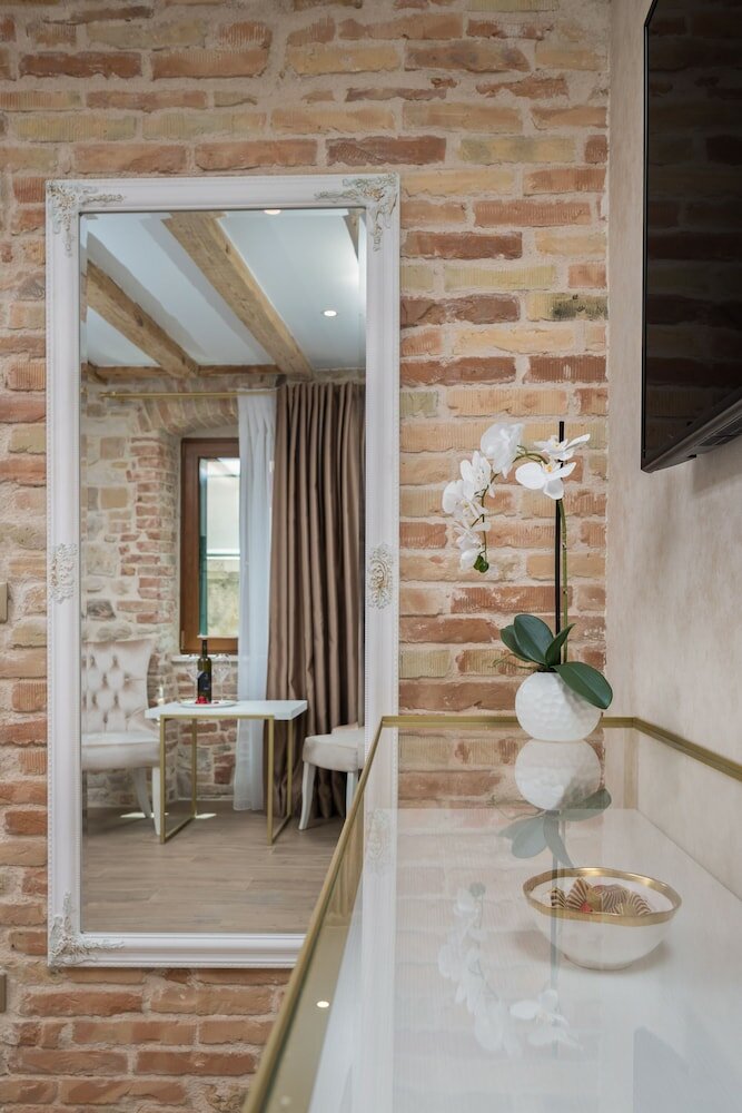 Фото Le Premier Rooms