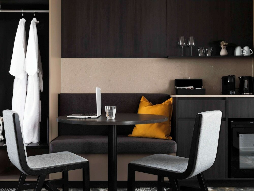 Фото Novotel Devonport