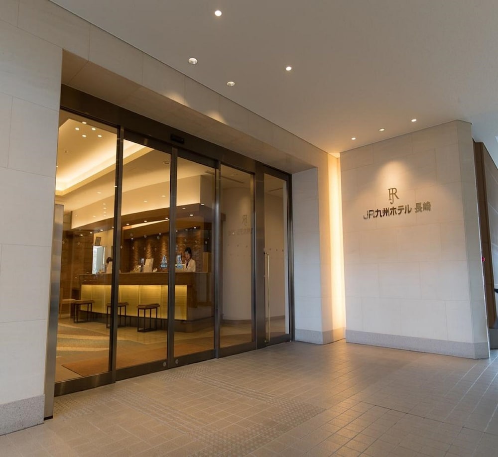 Фото JR Kyushu Hotel Nagasaki
