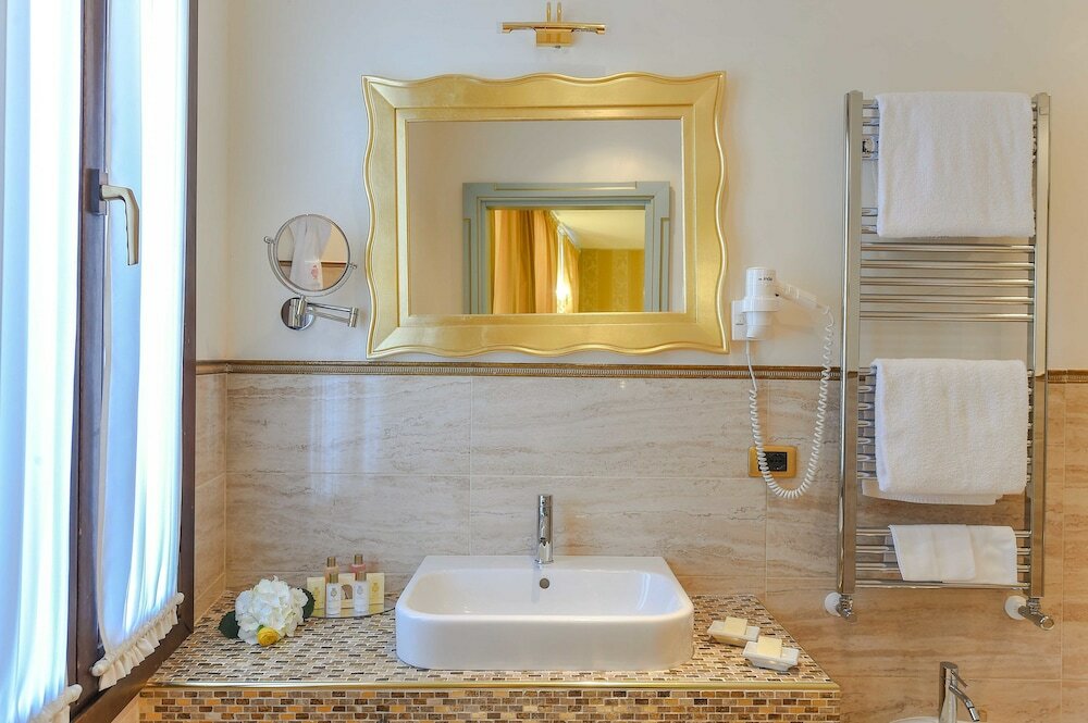 Фото Hotel Savoia & Jolanda