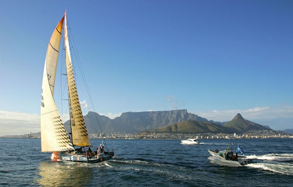 Фото Dolphin Inn Guesthouse