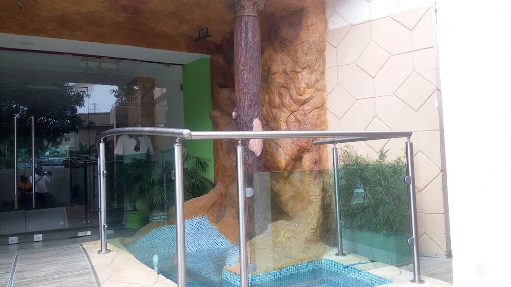 Фото 25505206896